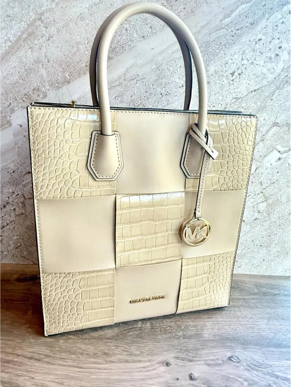 Michael Kors Mercer Medium NS Tote Bag & Matching Wallet Set Buff Croc NWOT - Picture 6 of 15